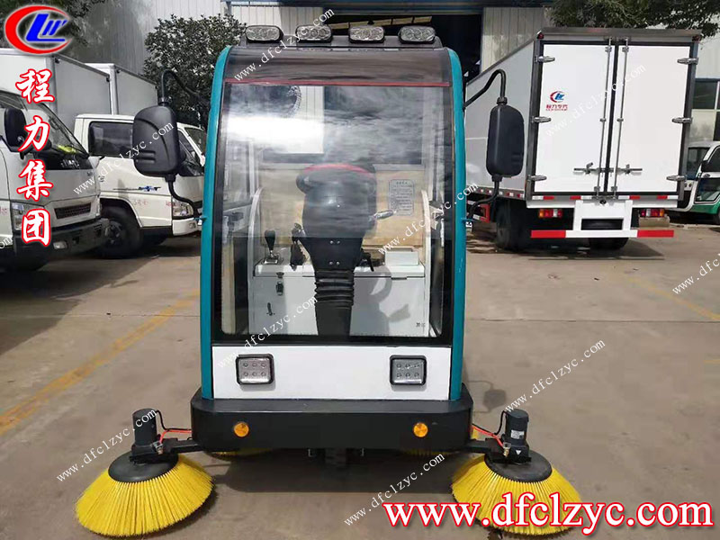 程力集團新能源電動掃路車AUK-S033